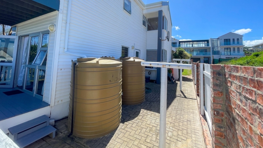 5 Bedroom Property for Sale in Hersham Western Cape
